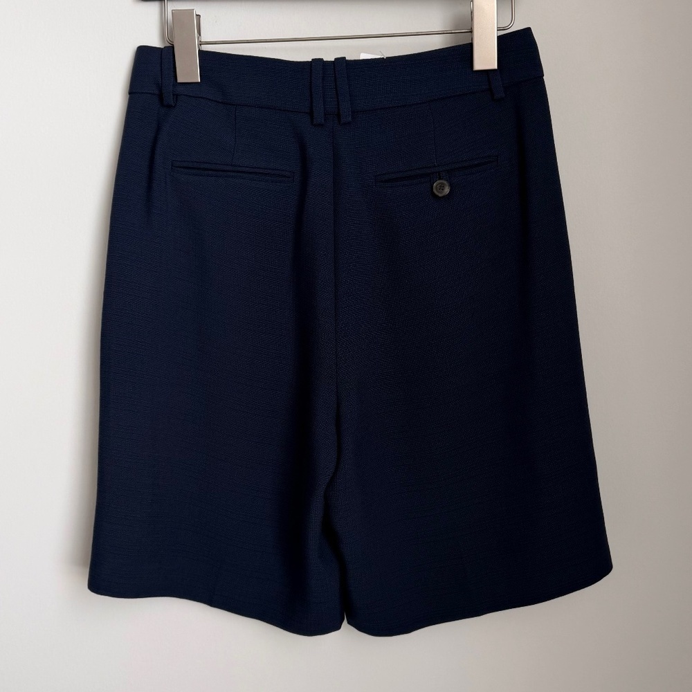 J Crew Navy Pleated Trouser Shorts Size 2 Luster Canvas NWT - Picture 5 of 7